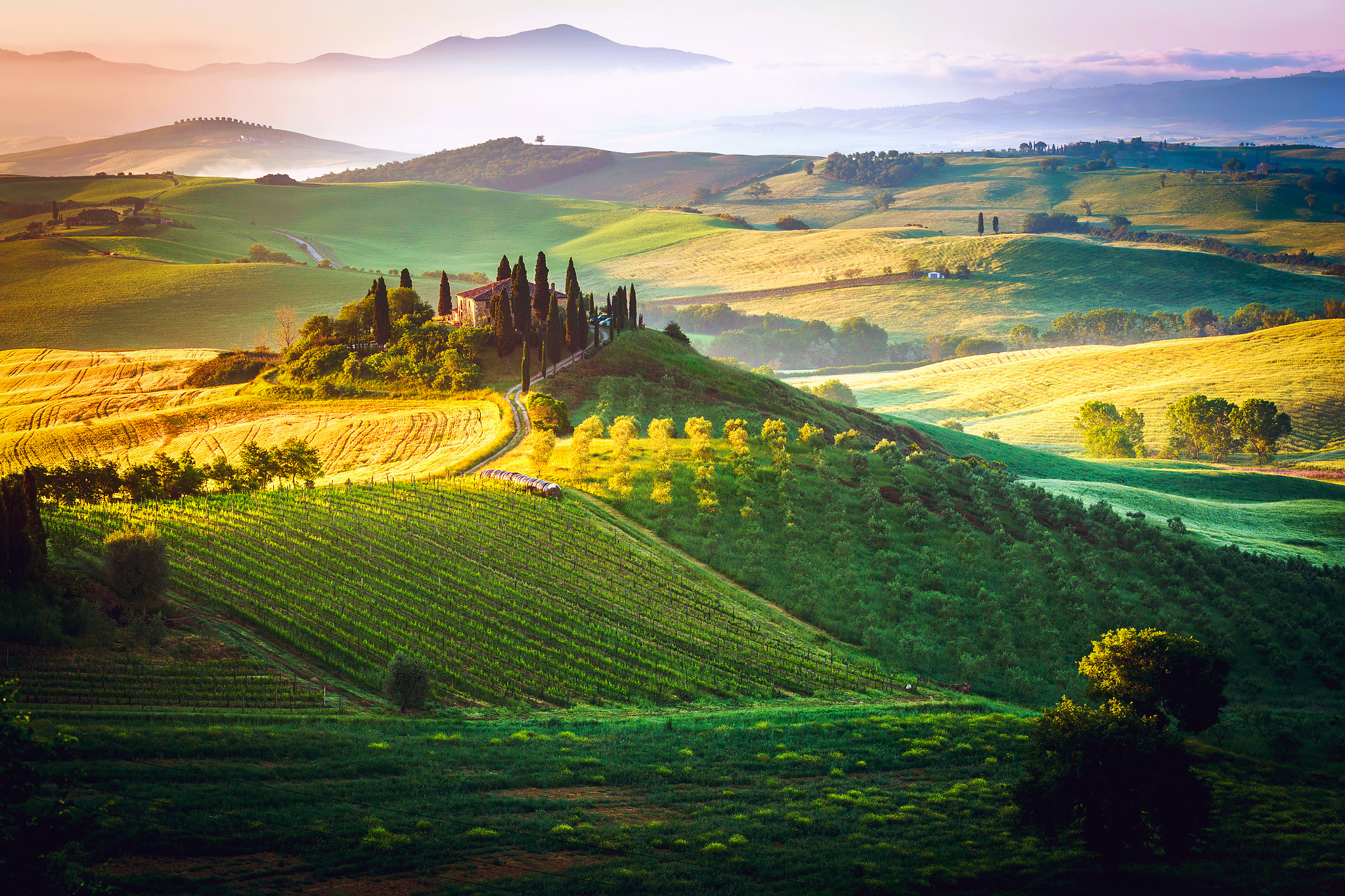 Природный ландшафт. Тоскана Италия. Семифонте, Тоскана, Италия. Тоскана Италия зелёные холмы. Италия поля Тосканы.