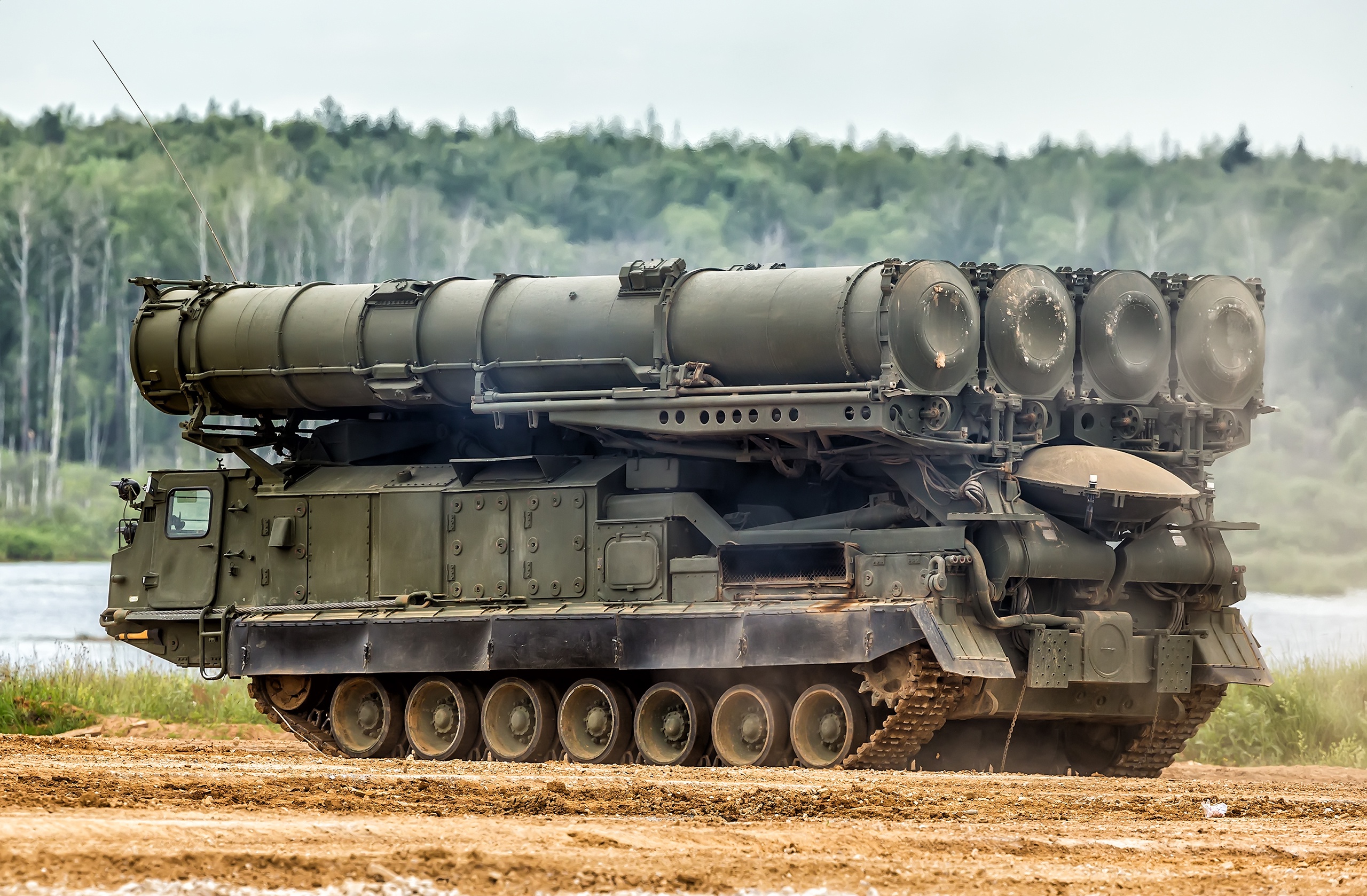 Сильнейшее оружие россии. С-300 ракетный комплекс. ЗРК Антей 2500. 9а85 ЗРС С-300в. Бук 300.