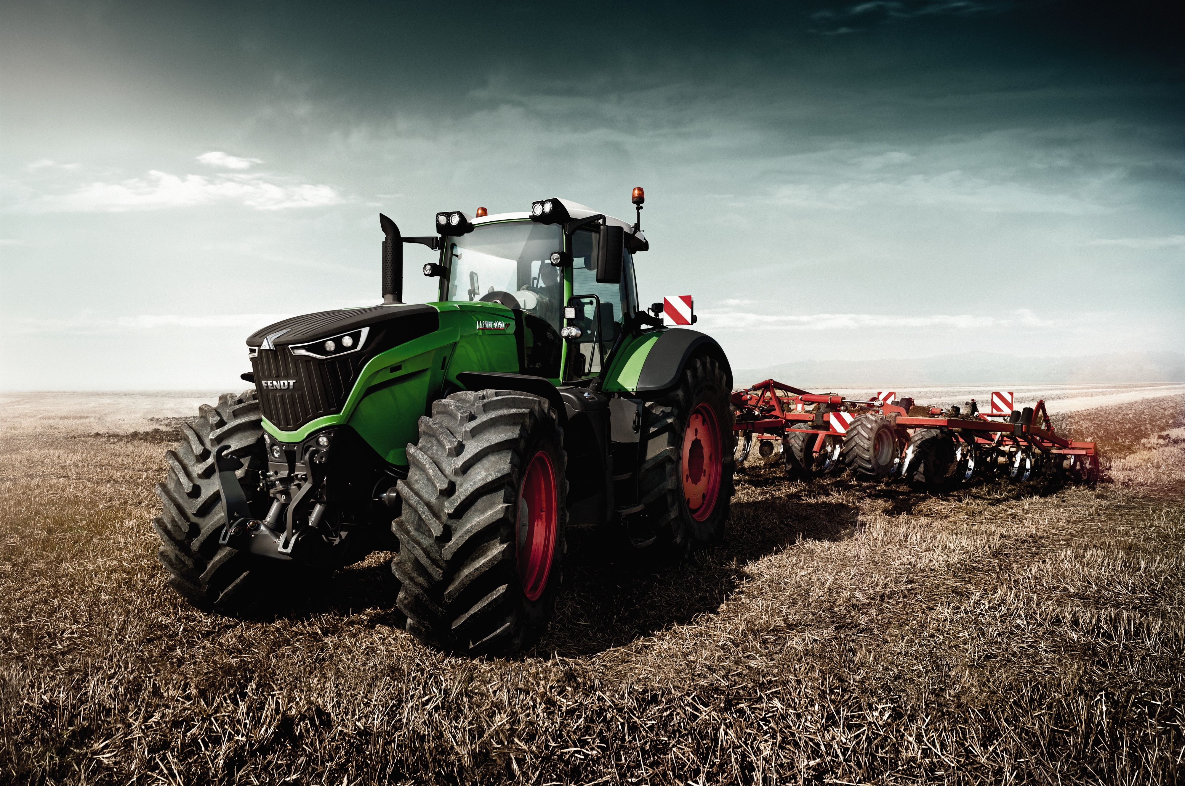 Трактор Fendt 1000 Vario