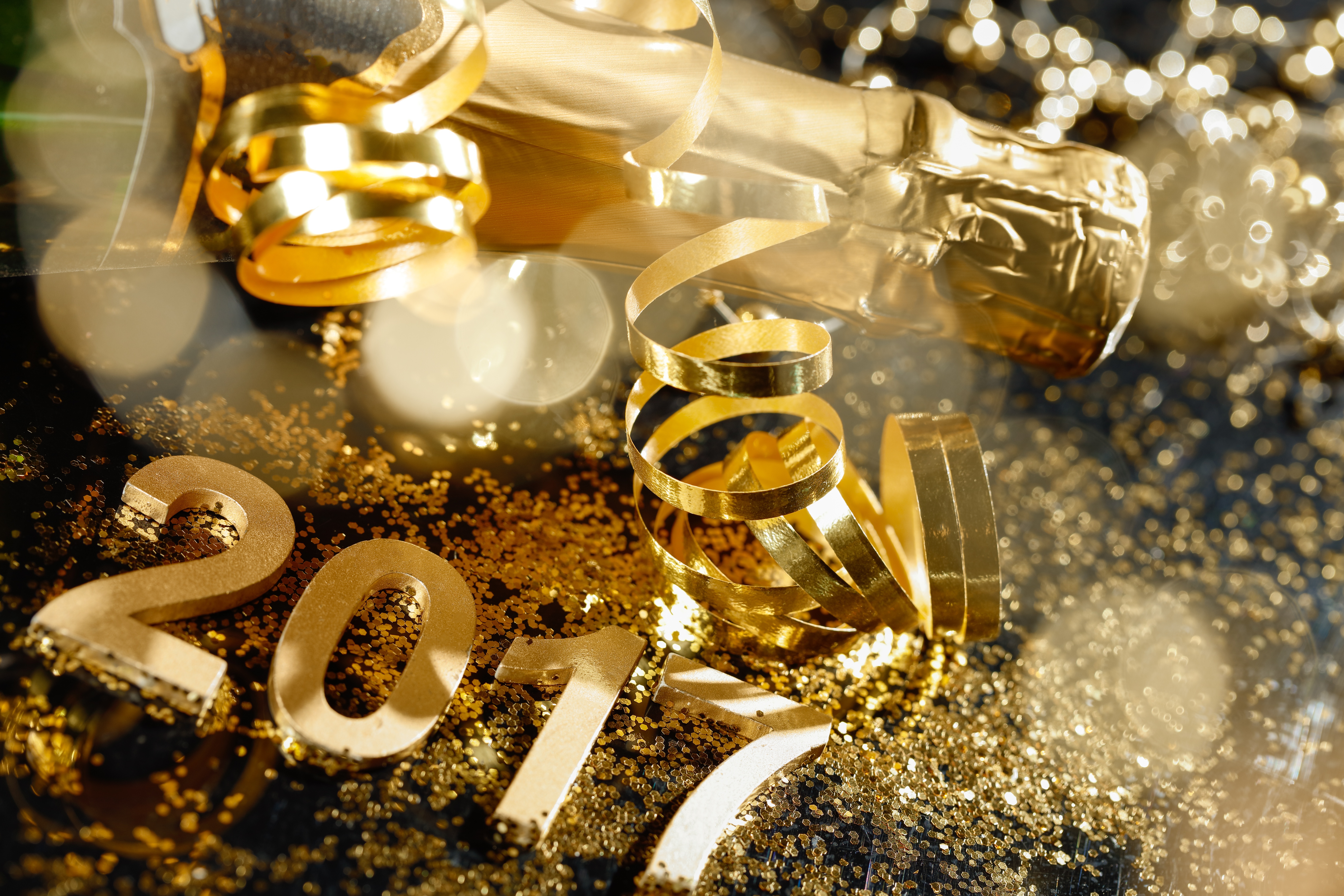2017 новый год часы золото скачать