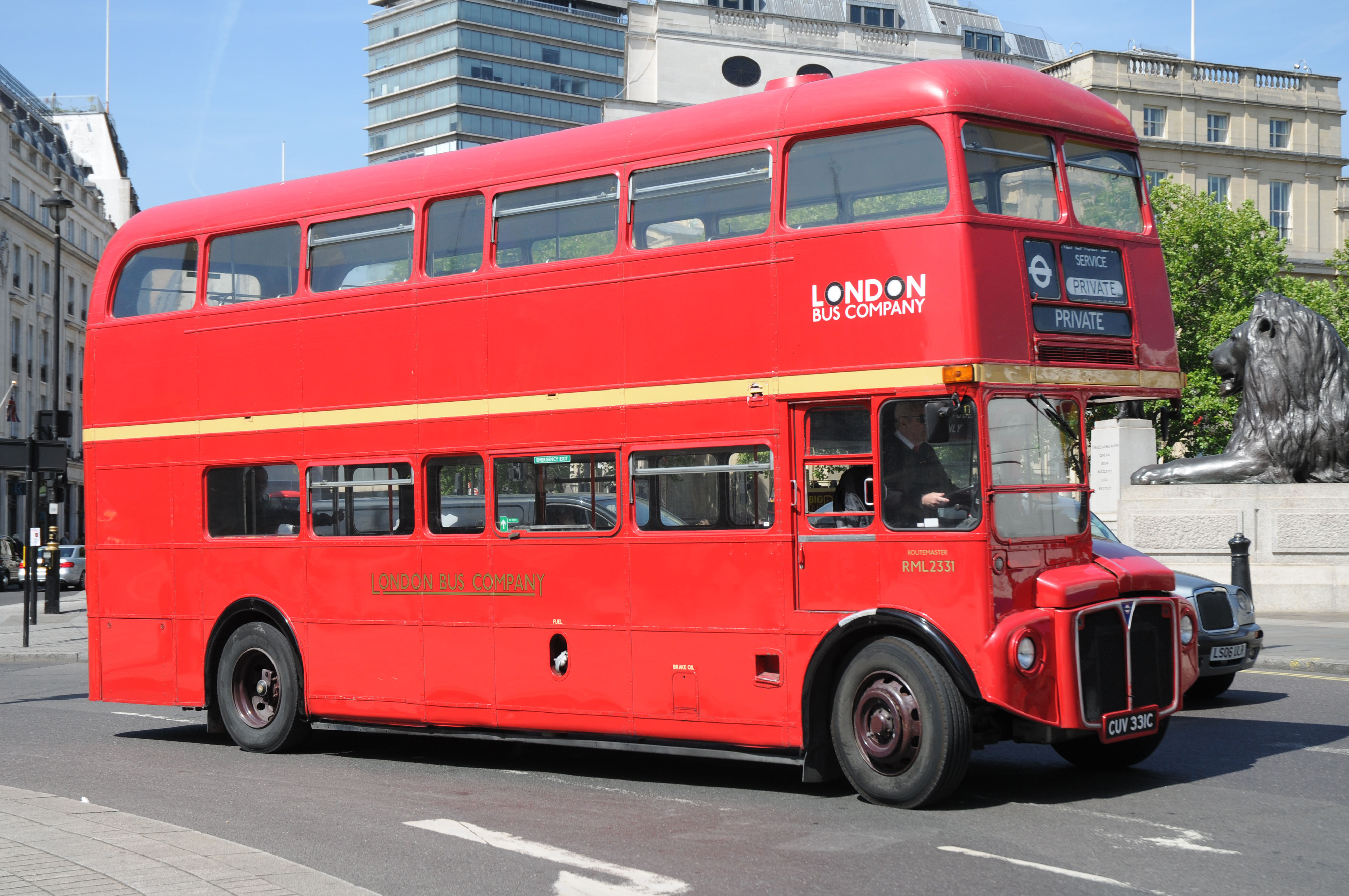 Красный автобус маршрутка. Даблдекер. Красный автобус. Красный двухэтажный автобус. Лондонский автобус.