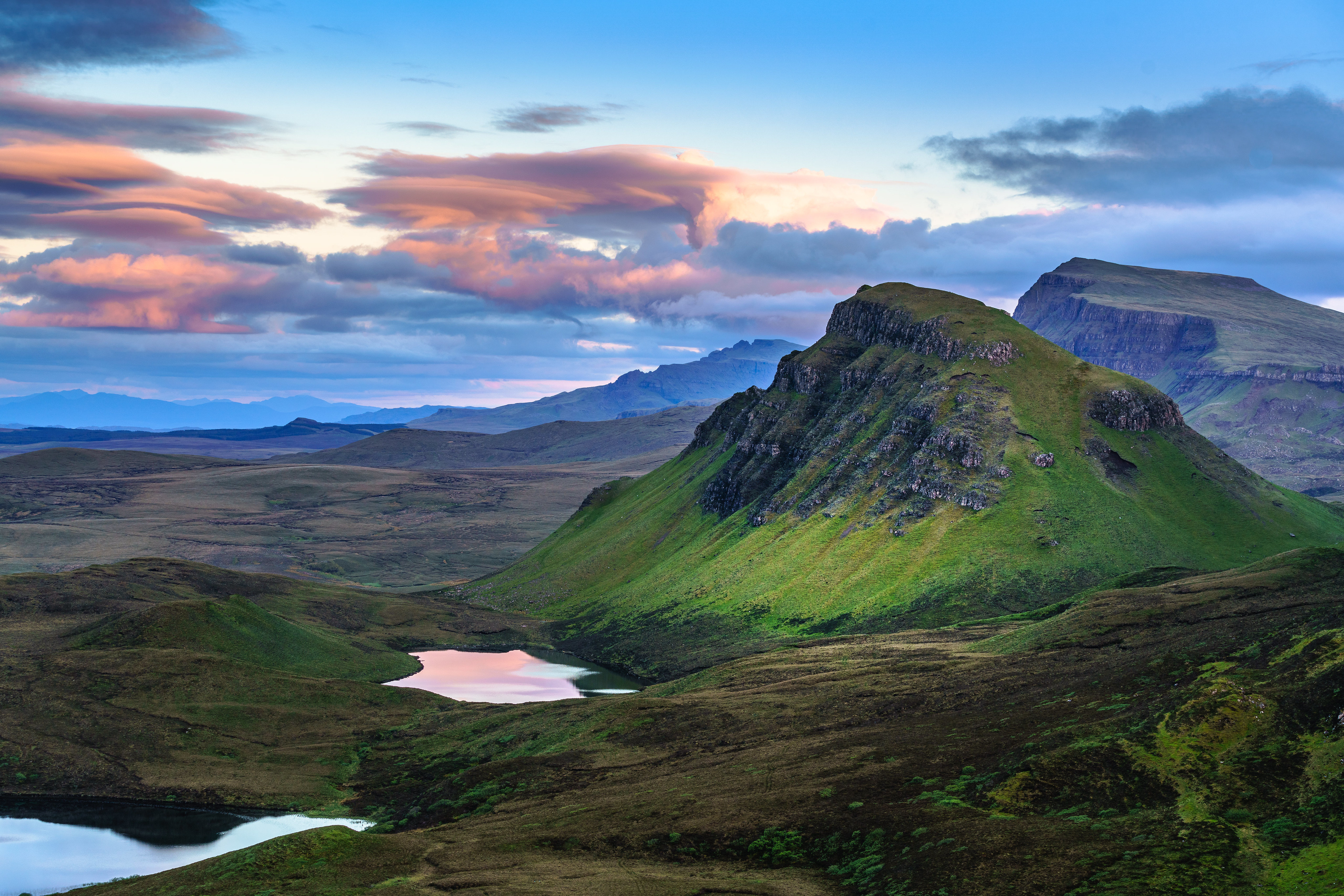 Шотландия. Шотландия гора Салливан. Шотландия мыс Хайлендс. Низины Шотландии. Шотландия горный хребет.
