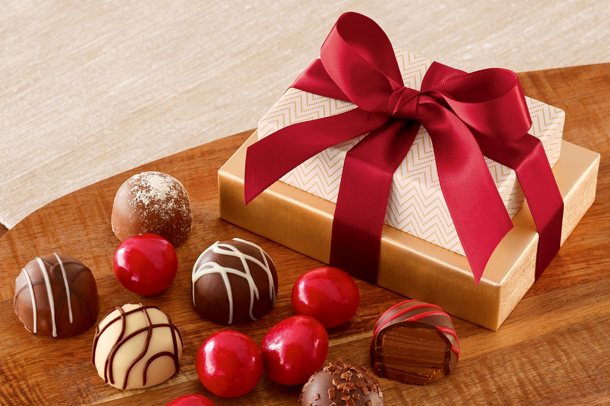 шоколад конфеты коробка бесплатно