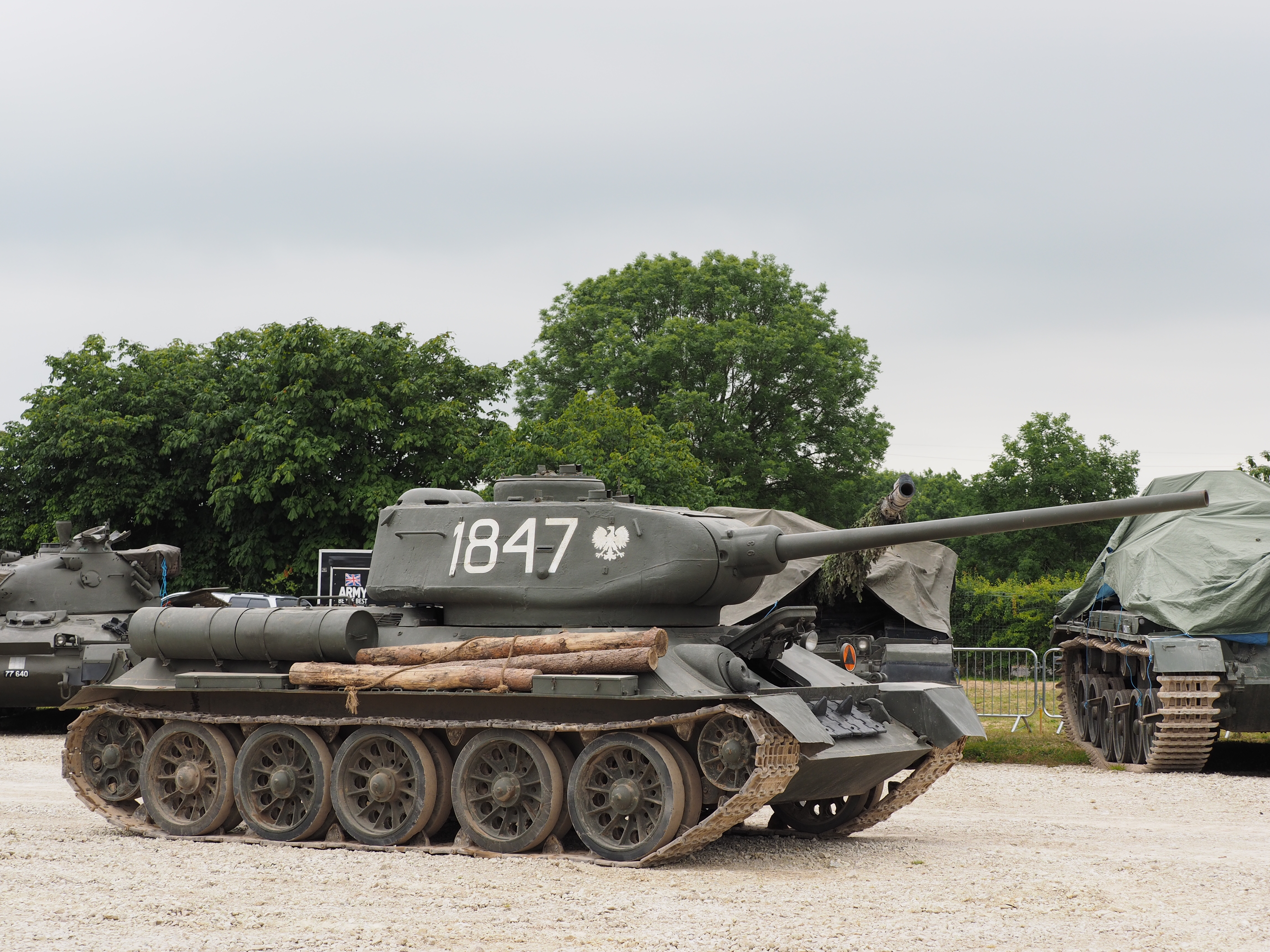 Т34. Танк т-34-85. T34 танк. Т34-85 Червонный. Русский танк т 34.