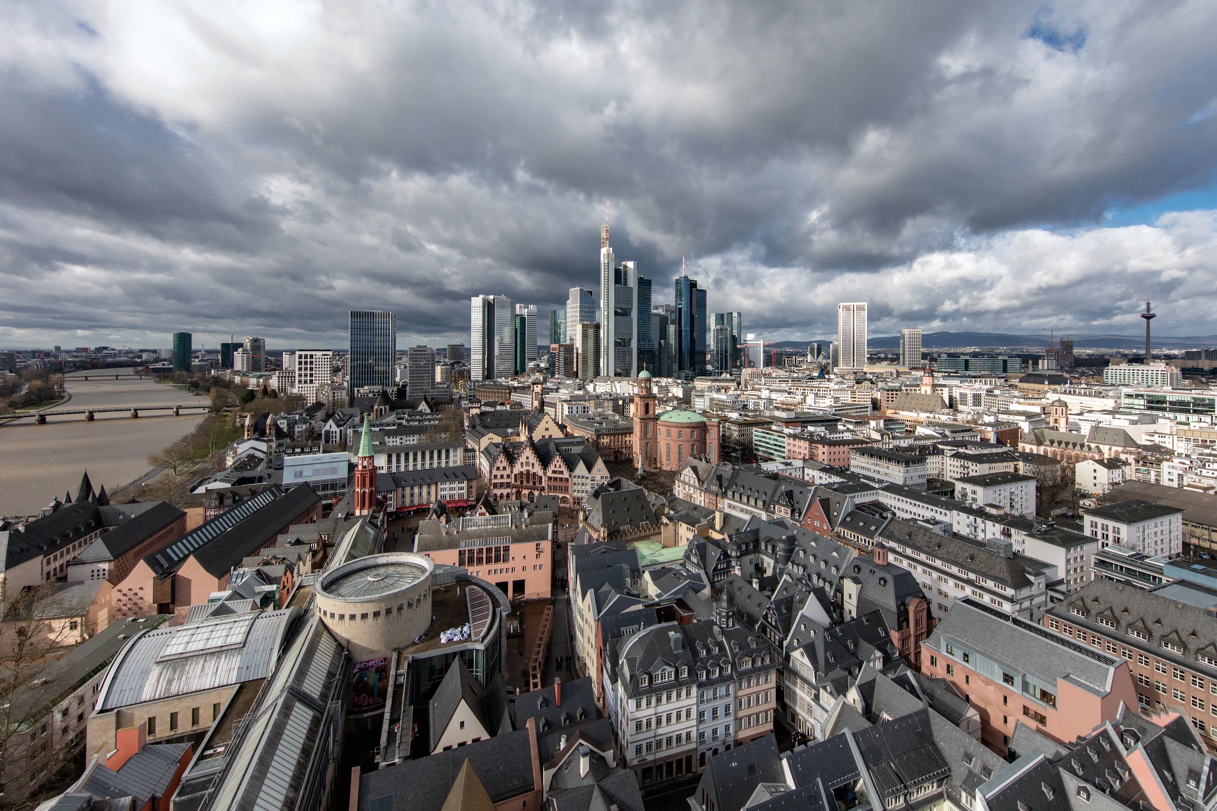 Франкфурт это. Германия Гессен Франкфурт-на-Майне. • Frankfurt am main, Hesse, Германия. Гессен город Франкфурт. Франкфурт ам майн.