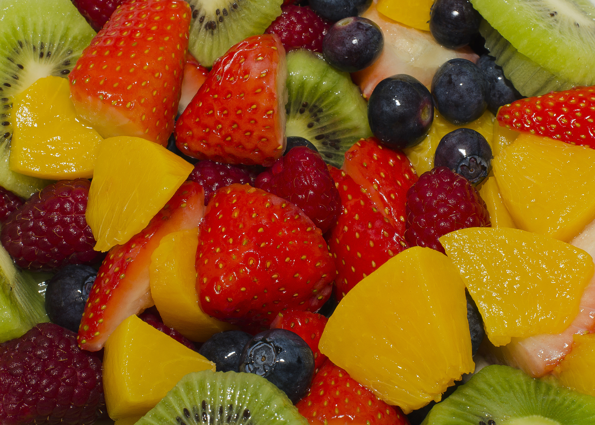 Фруктовый см. Фрукты и ягоды. Яркие фрукты. Красивые яркие фрукты. Летние фрукты.