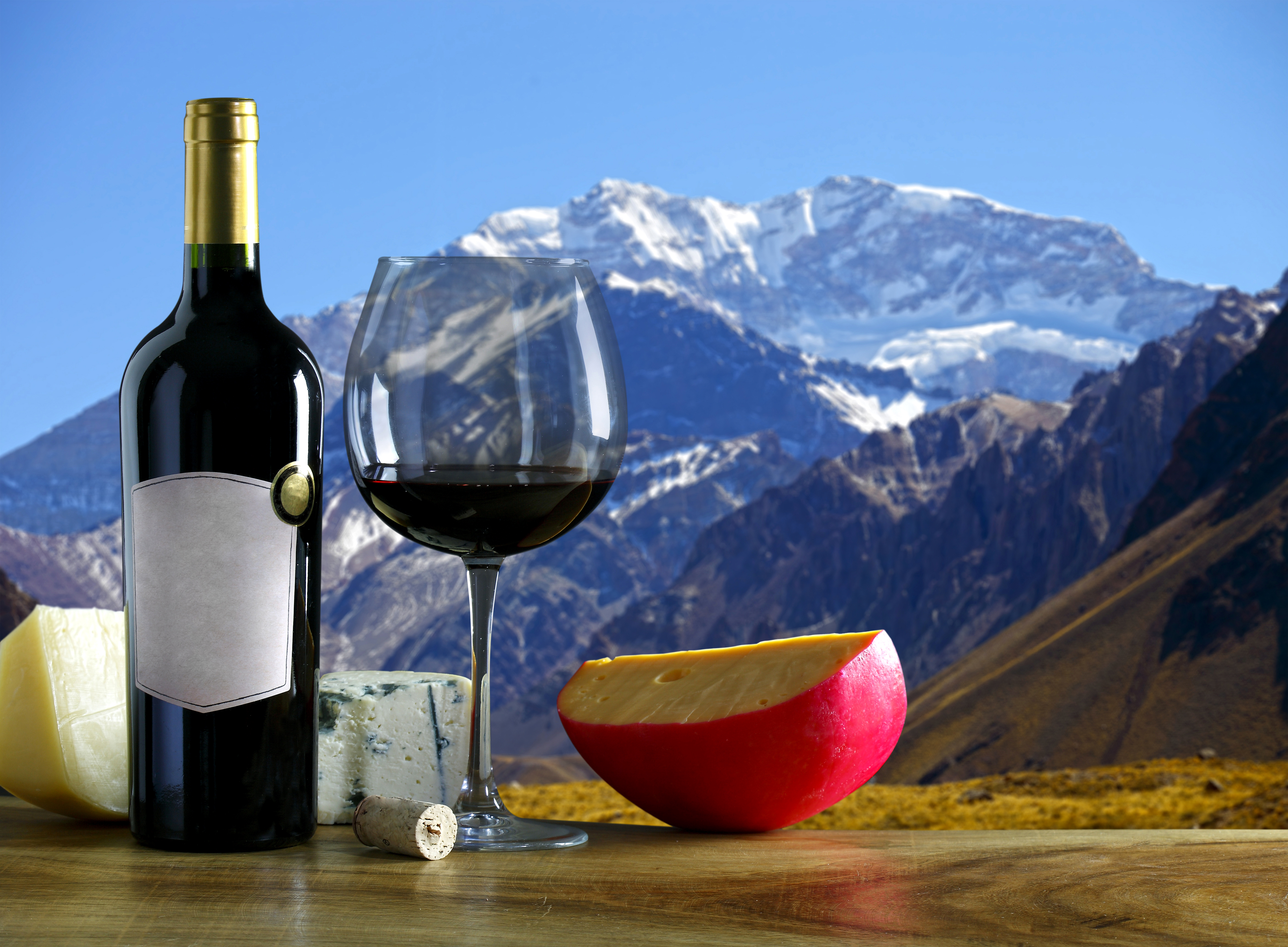 Vino. Грузия горы красное вино. Грузия вино горы. Винодельни Аргентины. Мендоса вина и винодельни.
