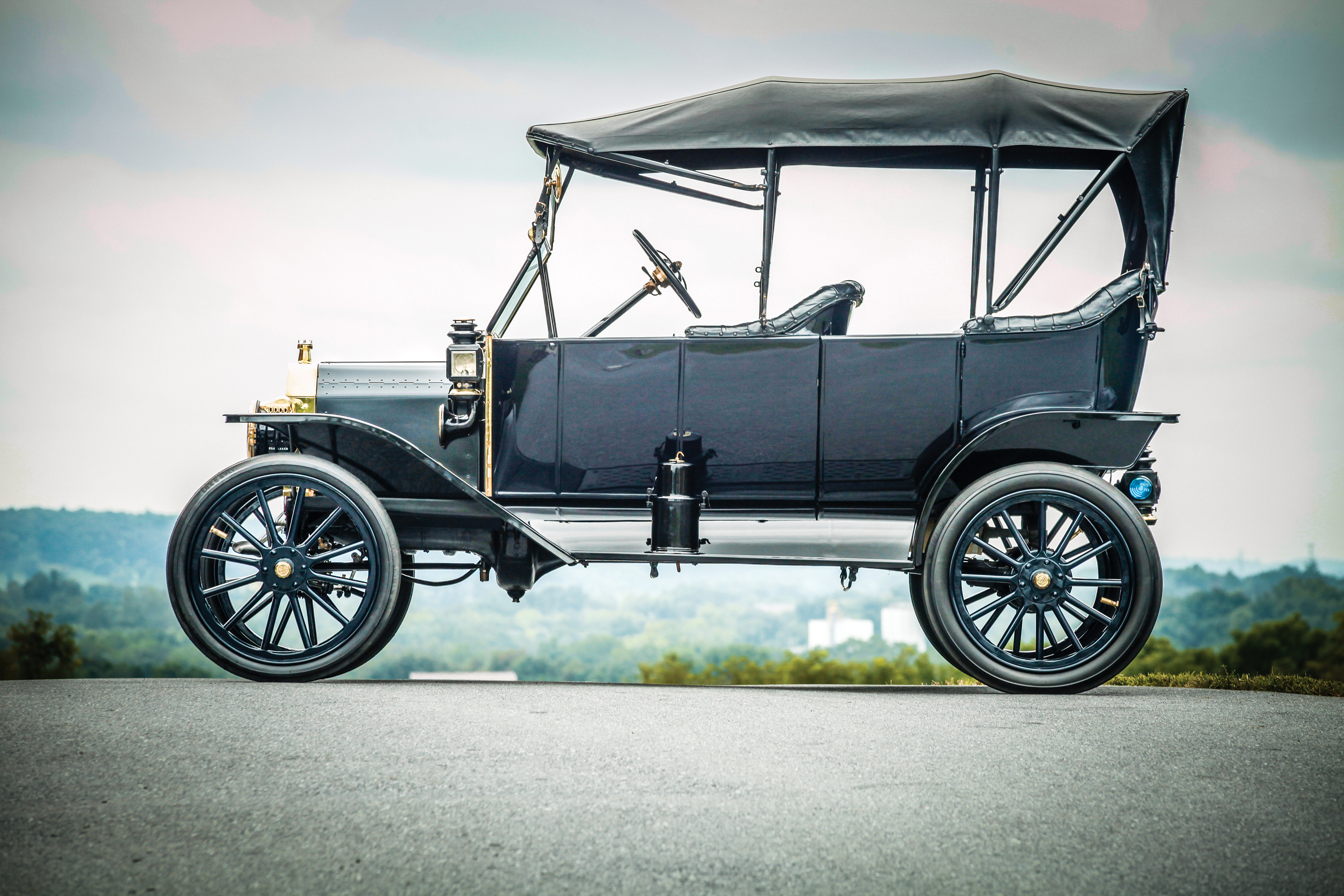 Первая машина форд. Ford t 1913. Ford model t 1913. Ford model t Touring.
