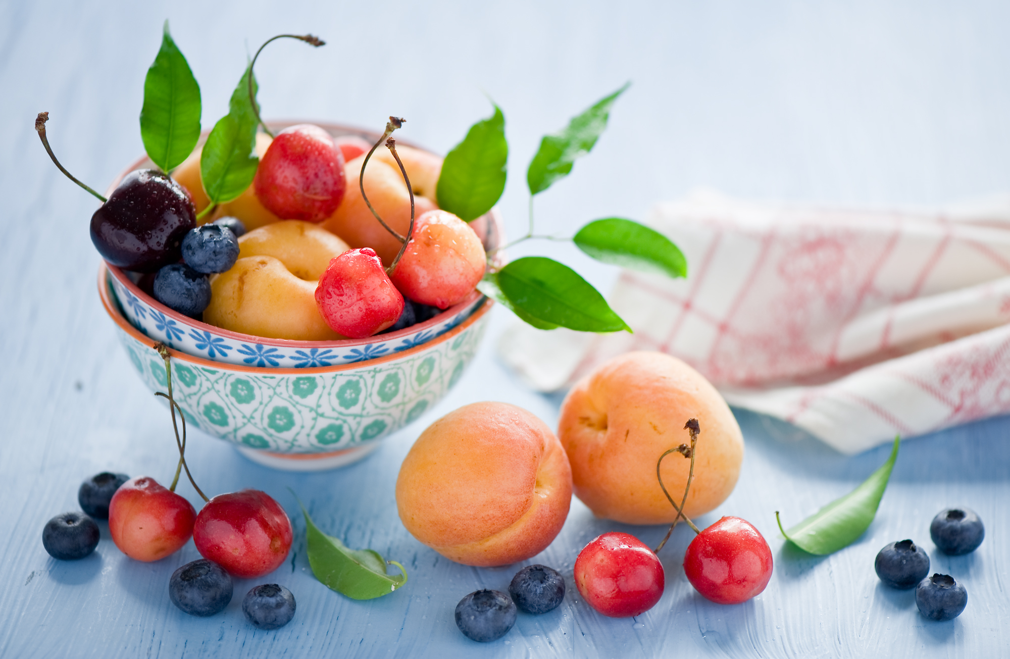 еда вишня яблоки персики фрукты скачать