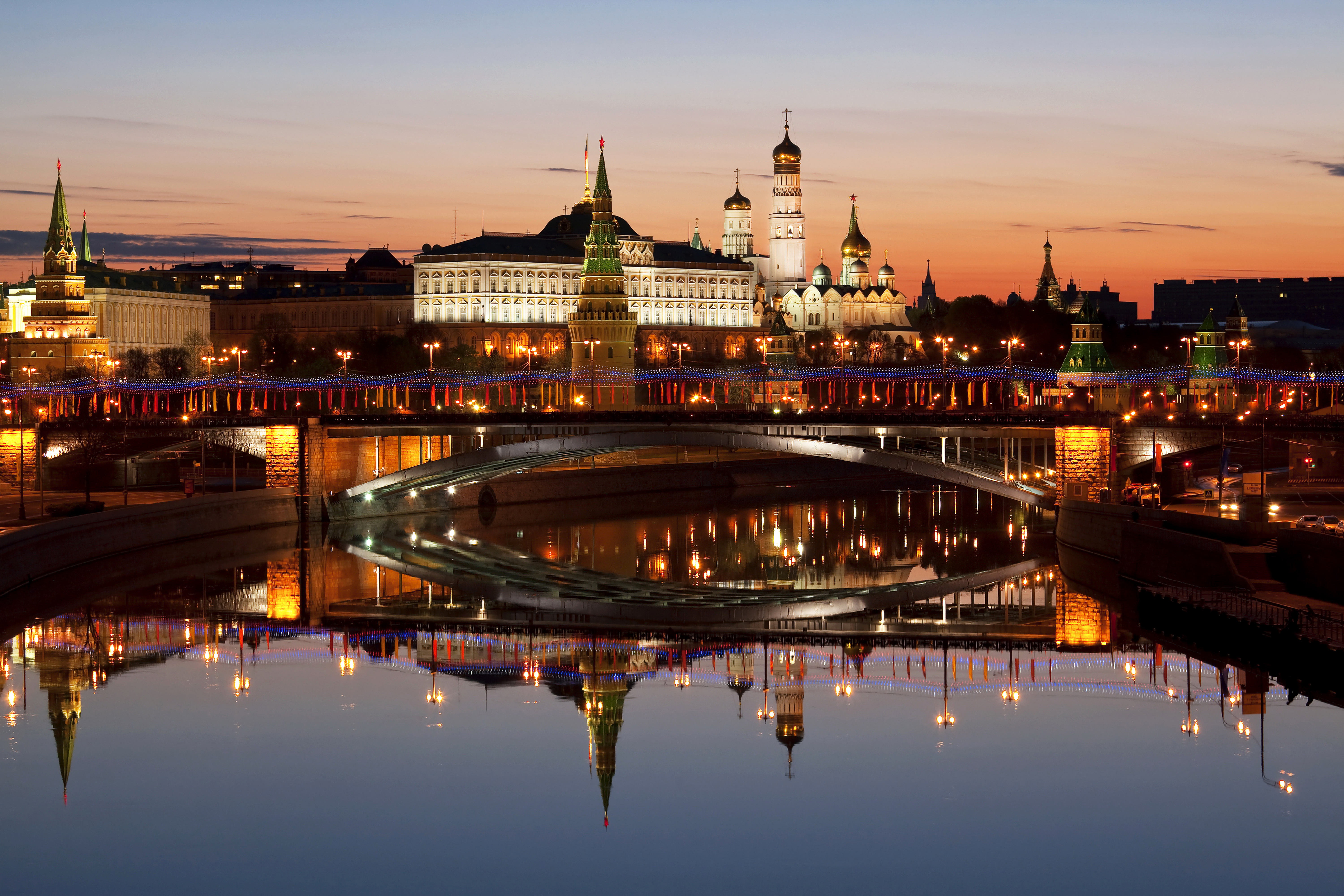 Взгляд москва. Кремль Москва. Реки Москвы. Ночная Москва. Виды Москвы.