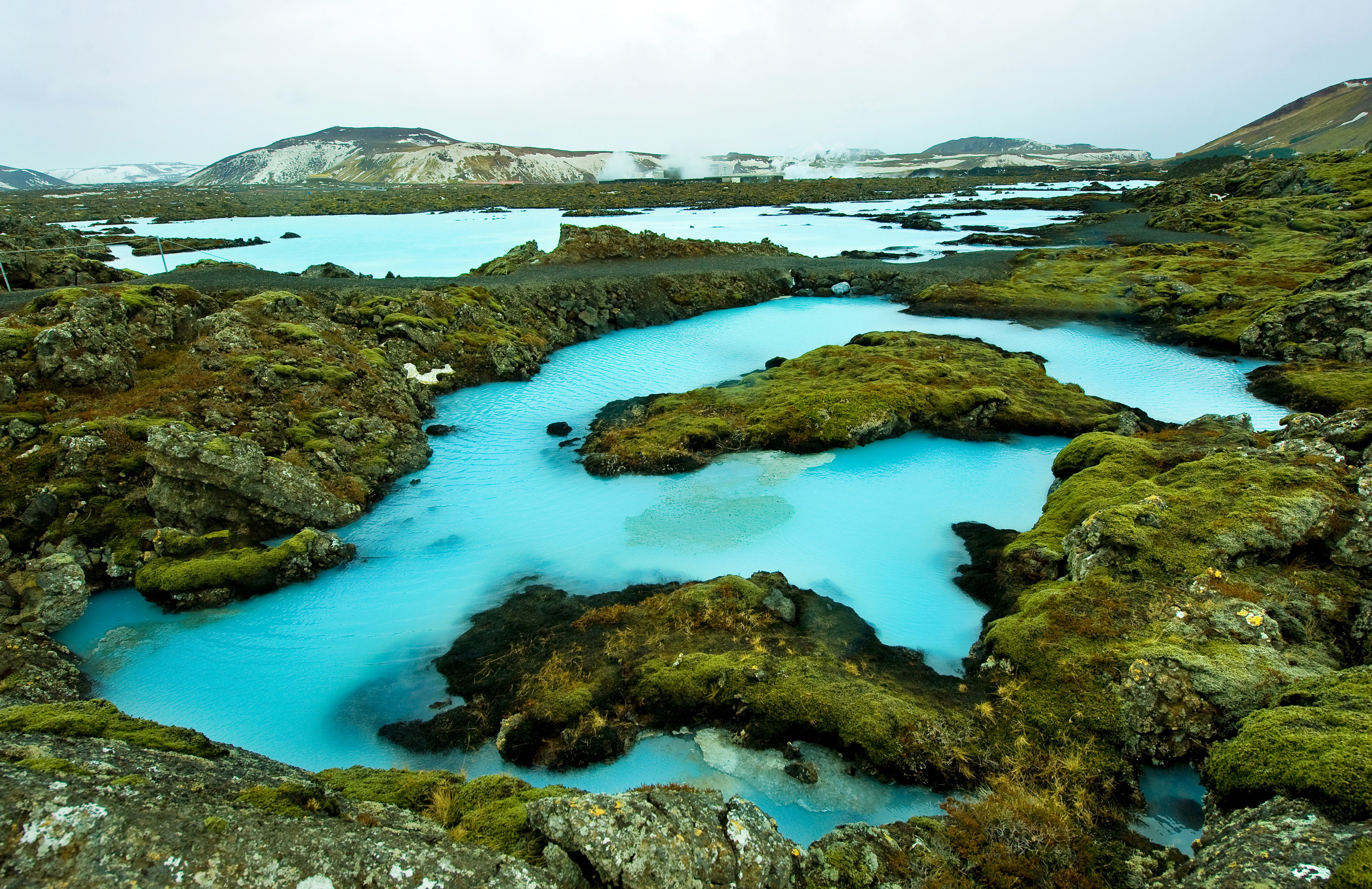 Голубая лагуна. Исландия озеро голубая Лагуна. Гриндавик Исландия. Исландия природа голубая Лагуна. Голубая Лагуна Ирландия.