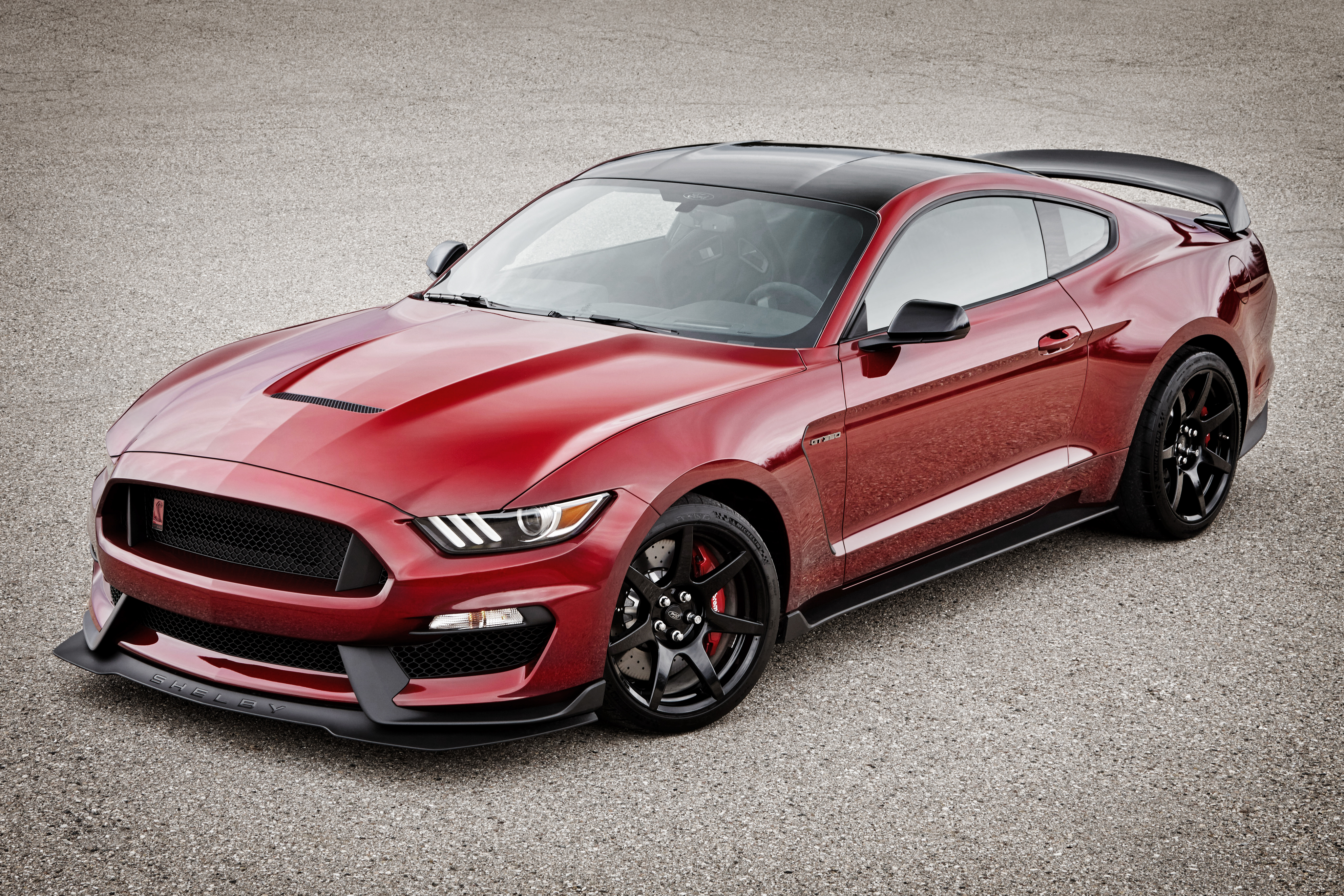 2017 Ford® Mustang Sports Car | Features | Ford.ca