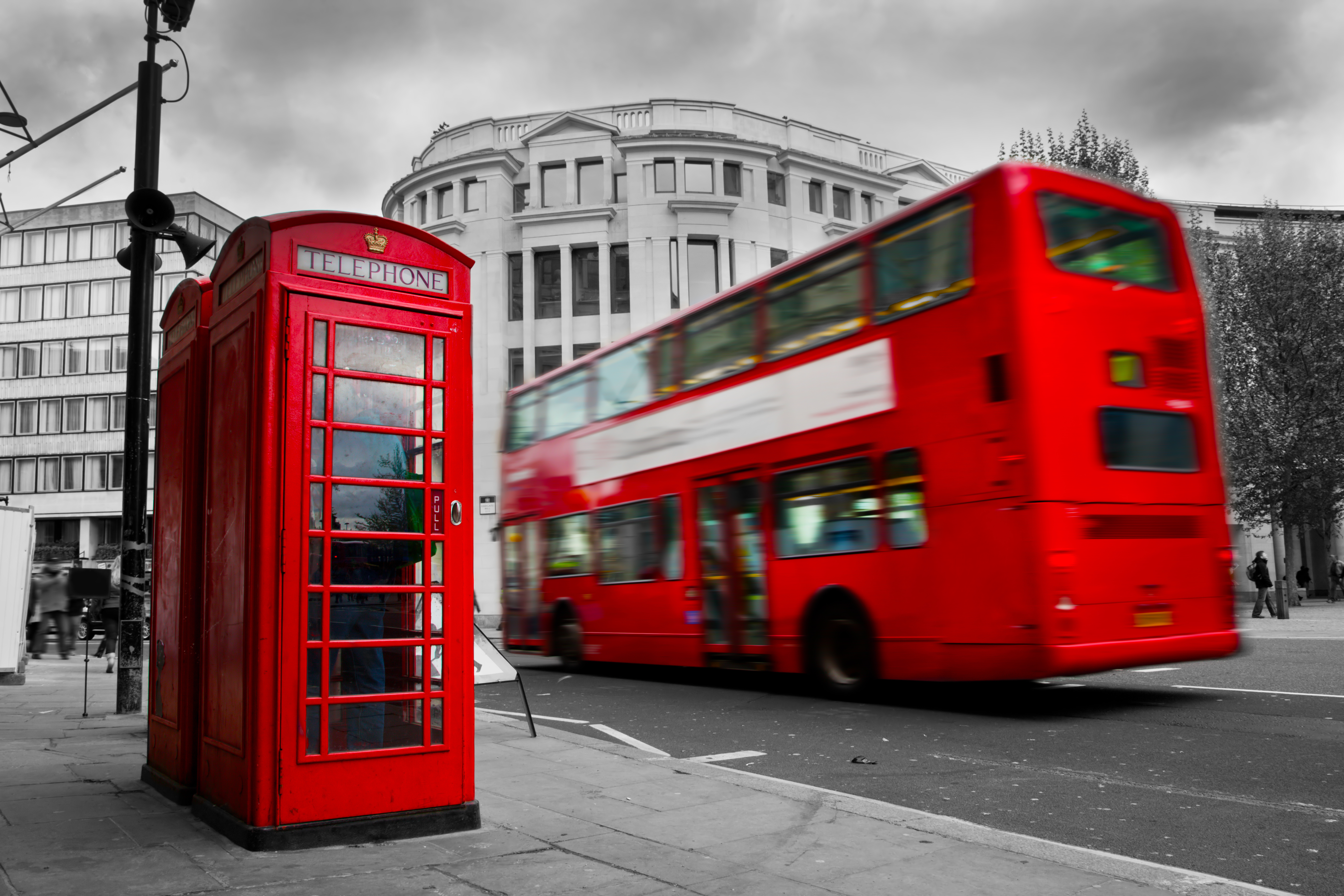 Лондон, Англия, улица, автобус без смс