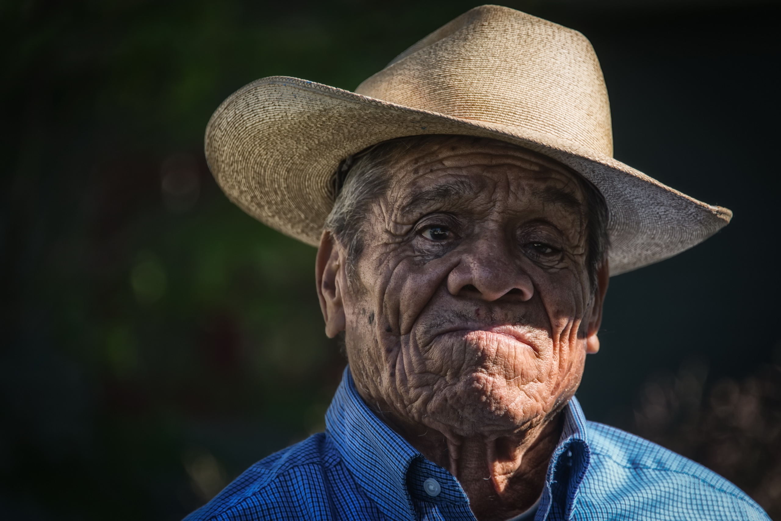 Фотографии мужчина лица шляпе старая Мужчины Лицо шляпы Шляпа Старый старые