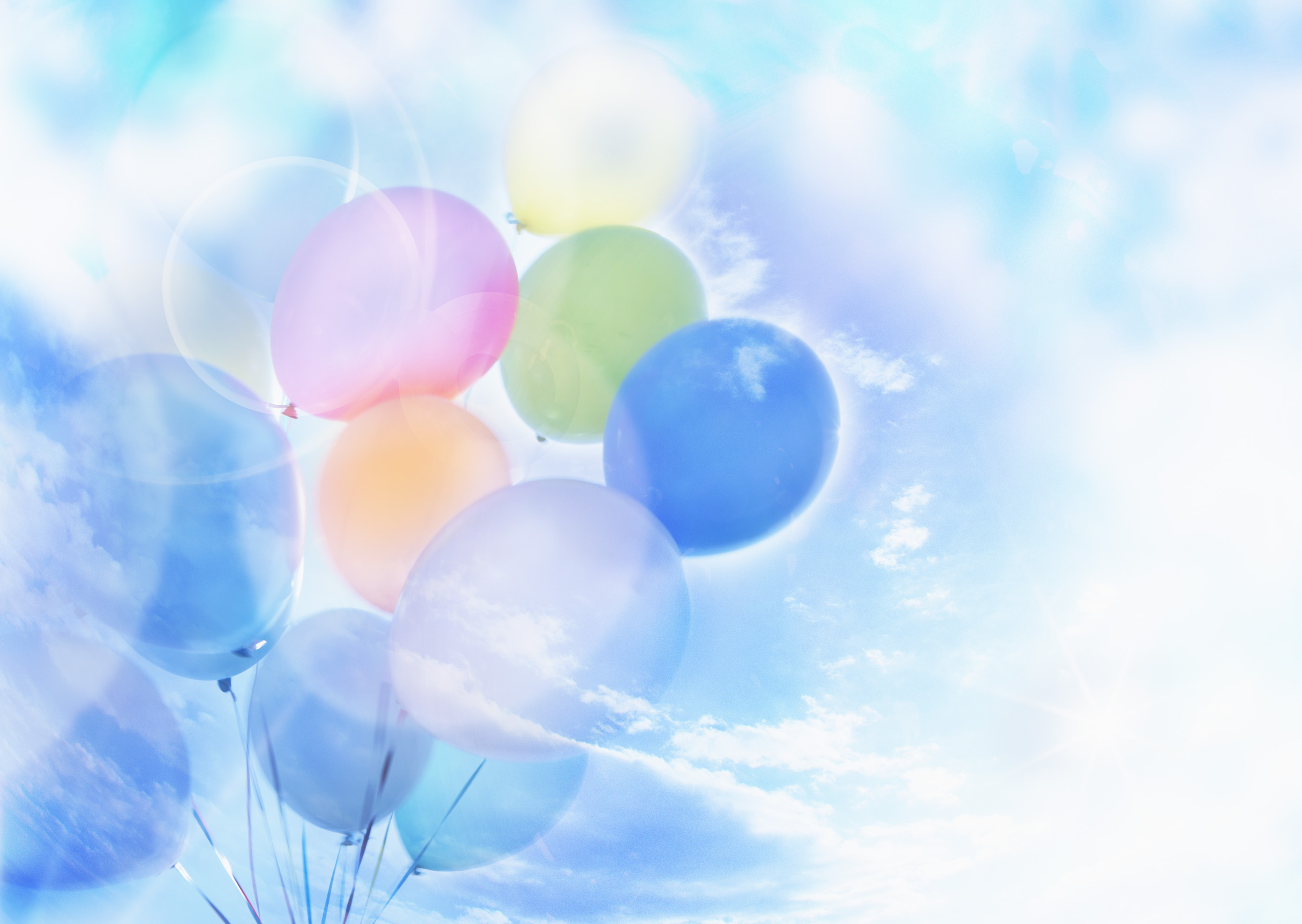 День рождения светлых дней песня. Праздничные фоны с воздушными шарами. Праздничный фон. Фон праздник. Фон для коллажа на день рождения.