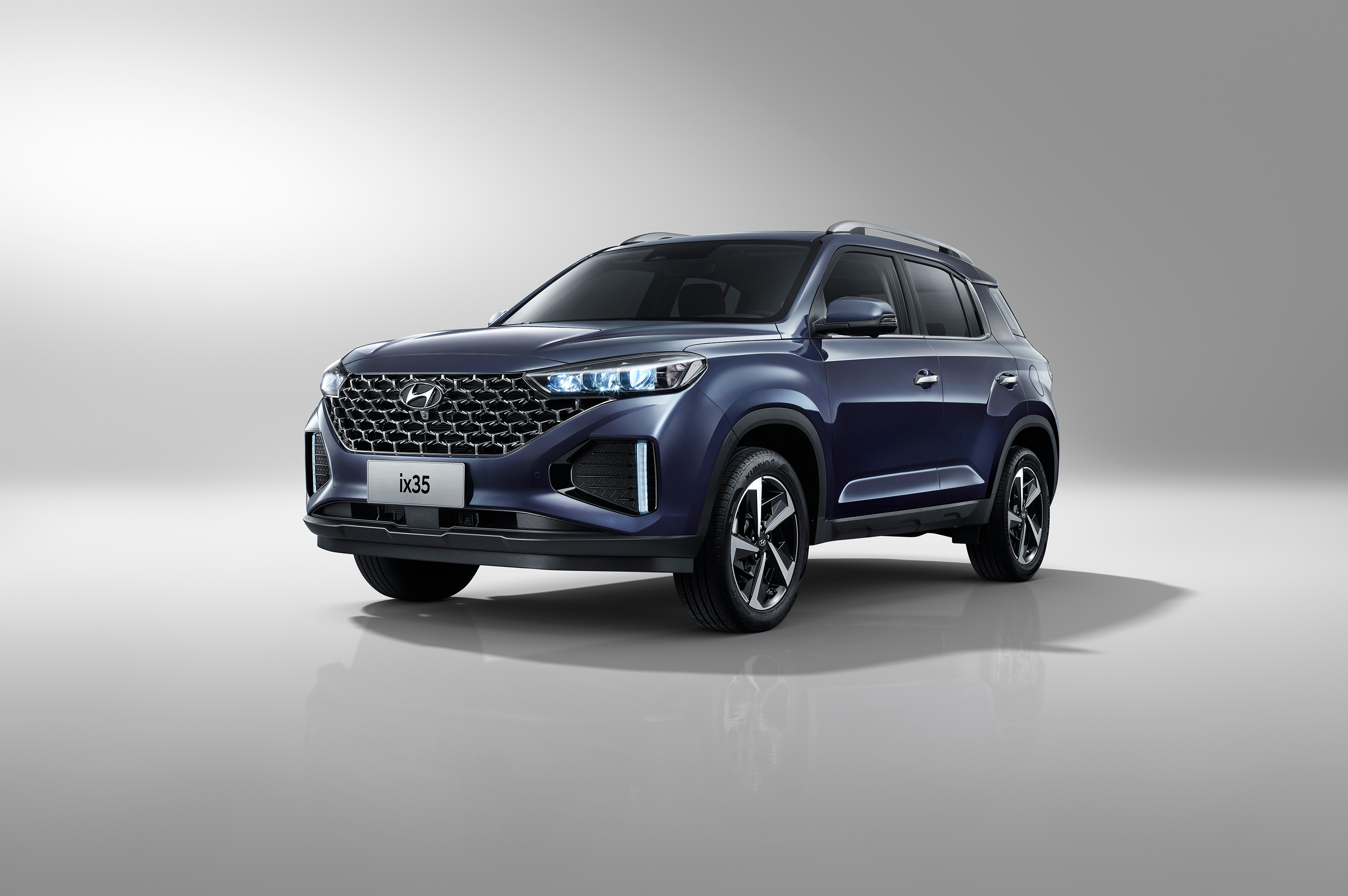 New 9. Hyundai ix35 2022. Hyundai ix35 2021. Хендай кроссовер 2020. Hyundai ix35 2020.