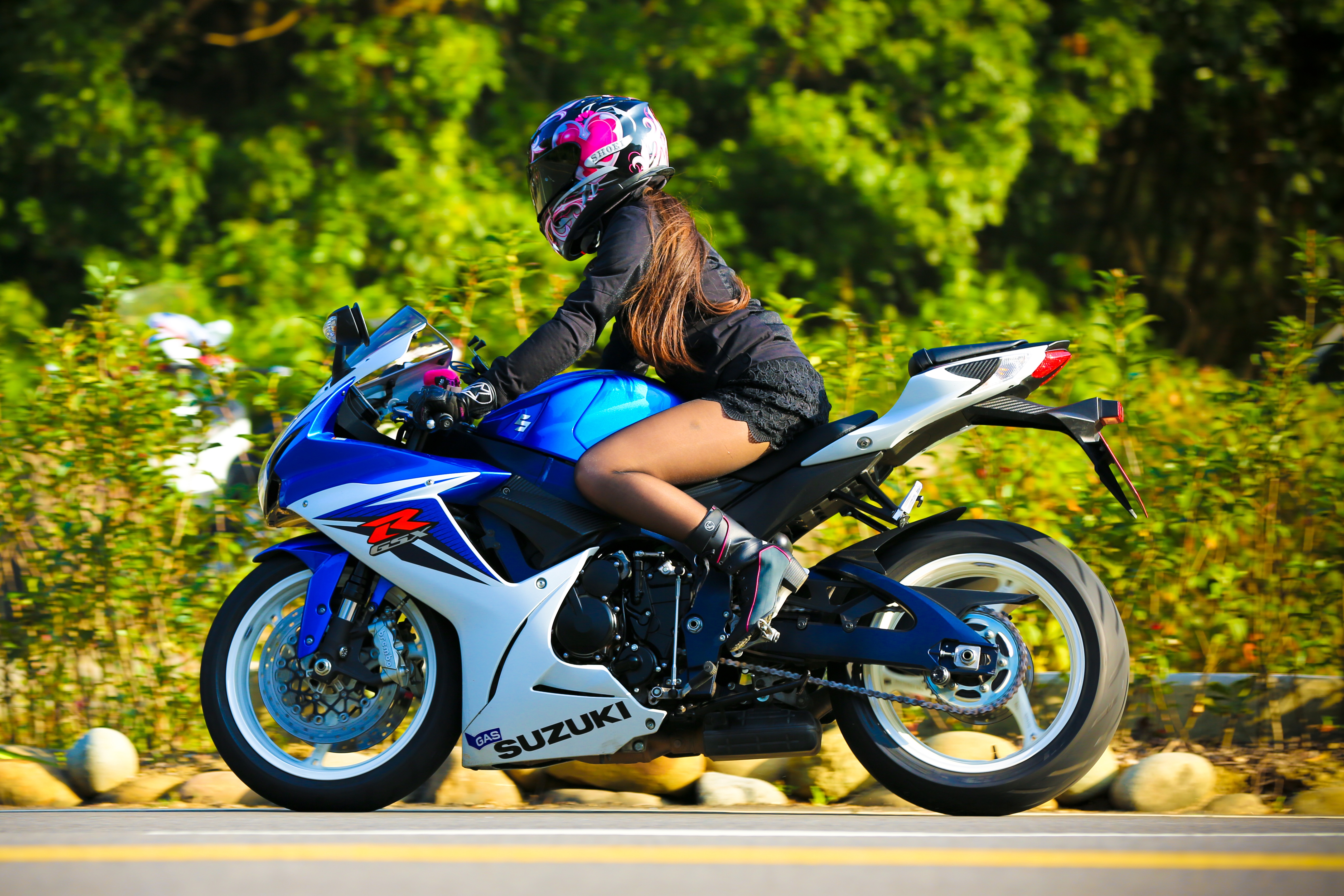 мотоцикл девушка шлем бесплатно
