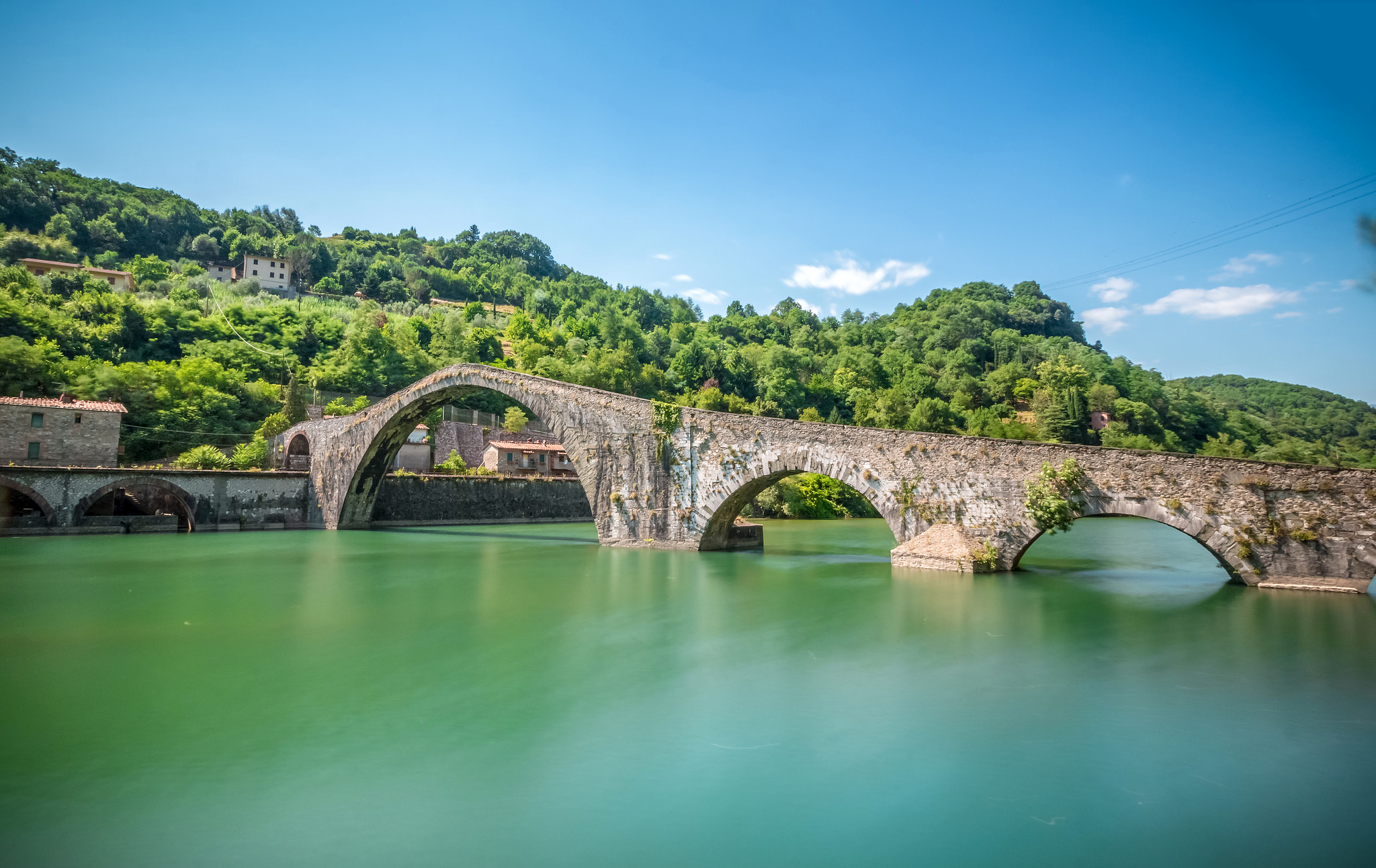 Река магдалена. Мост Солкан Словения. Тоскана Италия реки. Борго-а-Моццано (Тоскана).