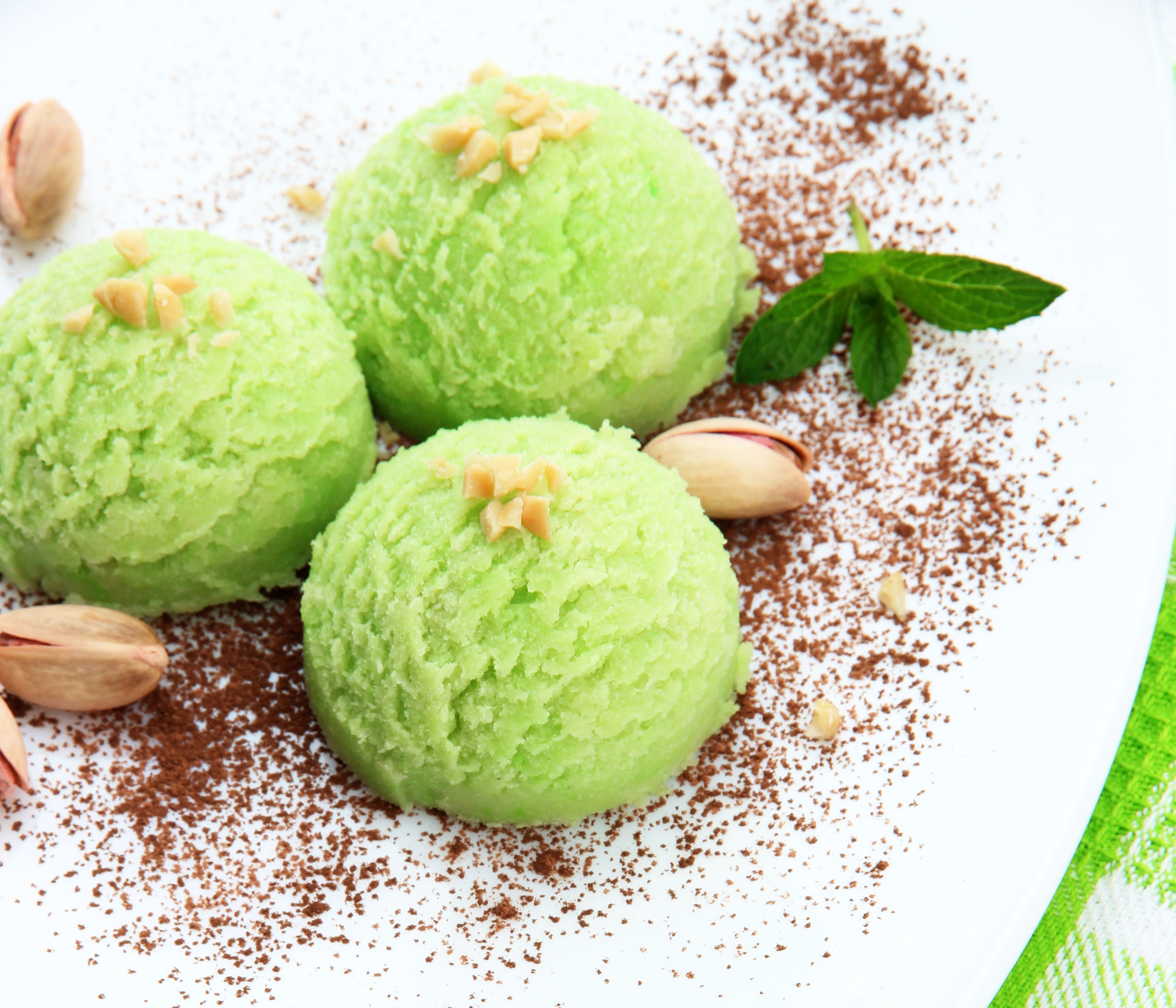 мороженое шарики фисташковое ice cream balls pistachio бесплатно