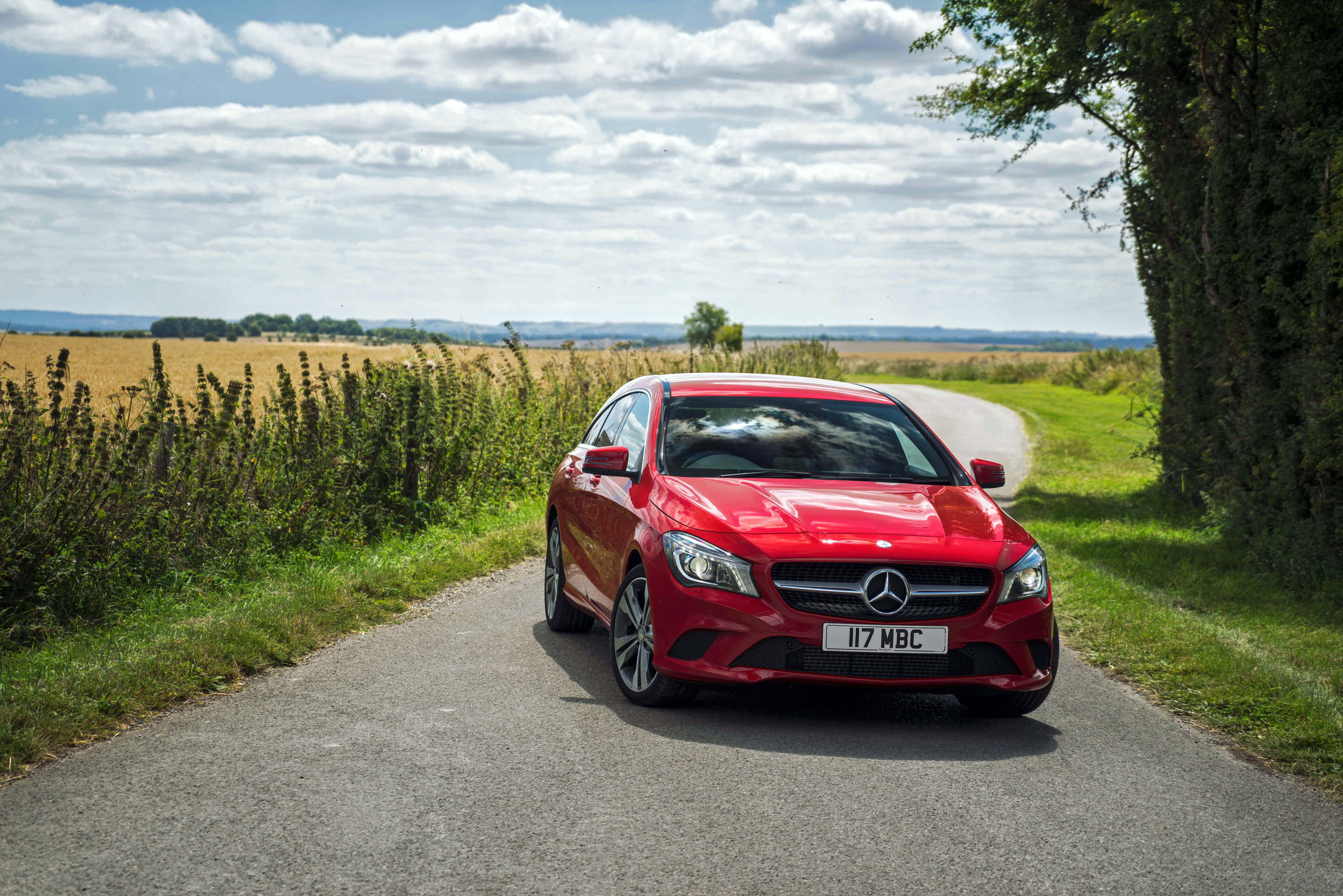 Mercedes-Benz E красный автомобиль red car бесплатно