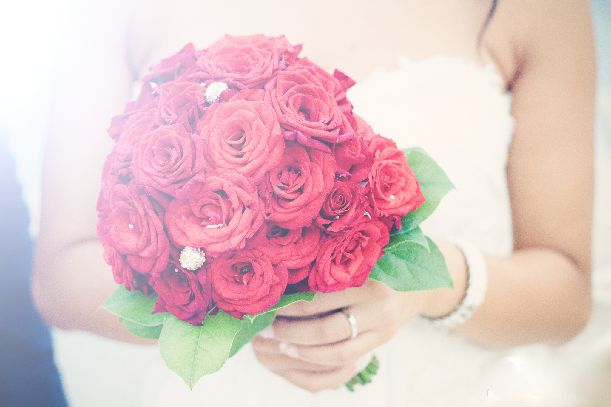 Букет свадебный розы бесплатно