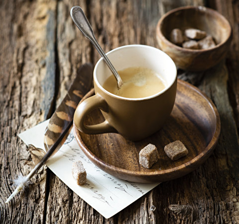 Coffee_Cappuccino_Feathers_Wood_planks_Cup_Sugar_563863_480x450.jpg