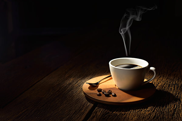 Coffee_Wood_planks_Cup_Grain_Vapor_566072_600x400.jpg