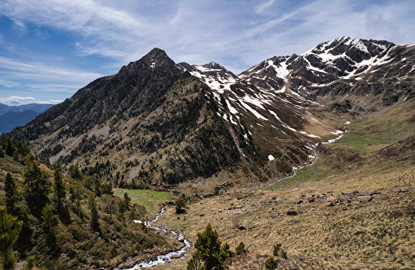 Картинка Андорра гора Ручей Природа Камень 600x390 Горы ручеек Камни