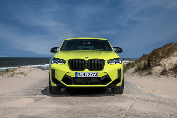 Фото BMW CUV X4 M Competition, (Worldwide), (F98), 2021 салатовые Спереди Металлик Автомобили 600x400 БМВ Кроссовер салатовая Салатовый желто зеленый авто машины машина автомобиль