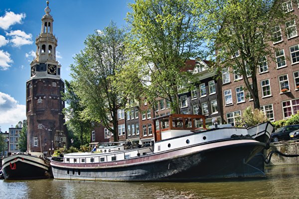Фотографии Церковь Амстердам Нидерланды Водный канал Речные суда город Деревья 600x400 голландия дерево дерева Города деревьев