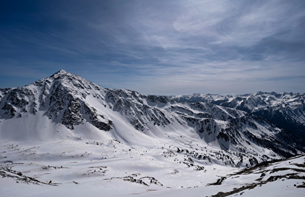 Фотография Андорра Sorteny valley Горы Природа снегу 600x388 гора Снег снега снеге