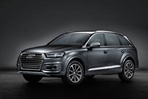 Фотография Audi Сбоку Серая 2015 Q7 TDI quattro авто