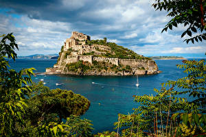 Картинка Италия Остров Замок Море Ischia Aragonese Castle Природа