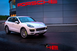 Фотография Porsche Белых Металлик Гибридный автомобиль 2014 Cayenne S E-Hybrid машина