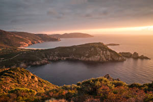 Обои Франция Пейзаж Берег Рассвет и закат Corsica Природа