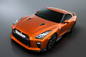 Обои Nissan Оранжевых GT-R R35