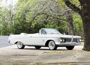 Фотографии Ретро Белых Кабриолет 1962 Imperial Crown Convertible (SY1-M 925) машины