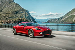 Обои Aston Martin Красный Движение Zagato Vanquish Concept автомобиль