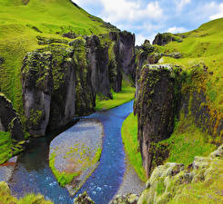 Фото Исландия Речка Каньон Мох canyon Fjadrargljufur Природа