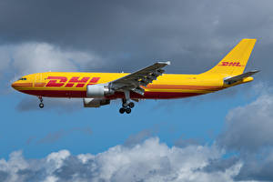 Обои Эйрбас Самолеты Сбоку EAT Leipzig, A300-600F, DHL