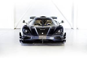 Фотографии Koenigsegg Спереди Черная Agera One 1 Автомобили