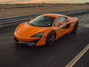 Обои McLaren Оранжевые Металлик Едущая 2018–20 Hennessey McLaren 570